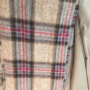 Old navy plaid infinity scarf